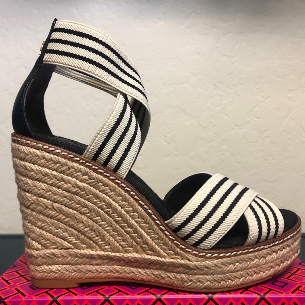 Tory Burch Wedges sz6